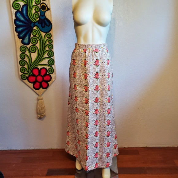 Vintage 70s Prairie Skirt Floral maxi Aline - Picture 2 of 8